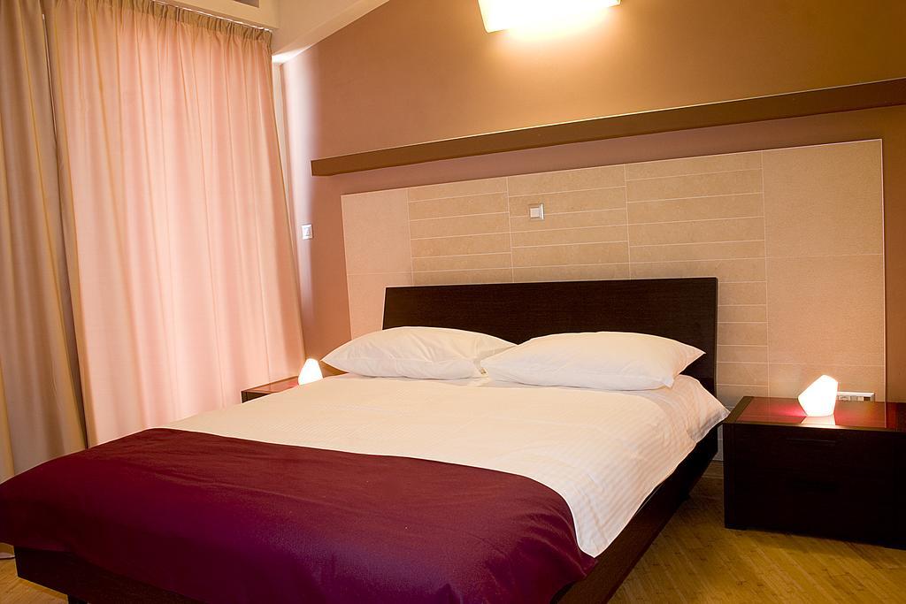 Hotel Diadem Omiš Zimmer foto