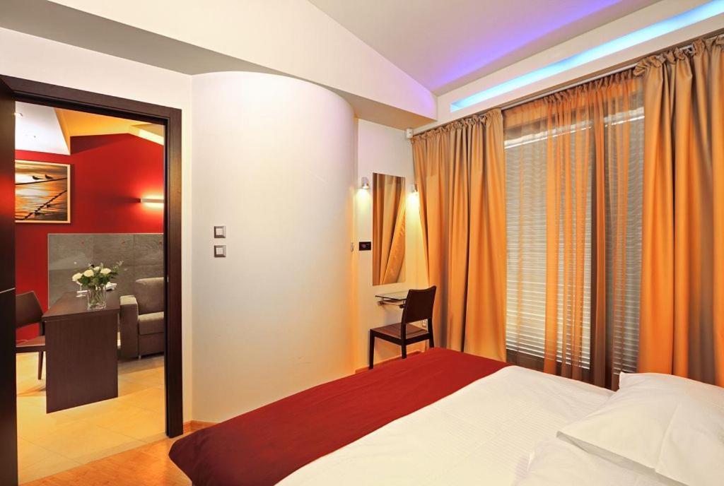 Hotel Diadem Omiš Zimmer foto